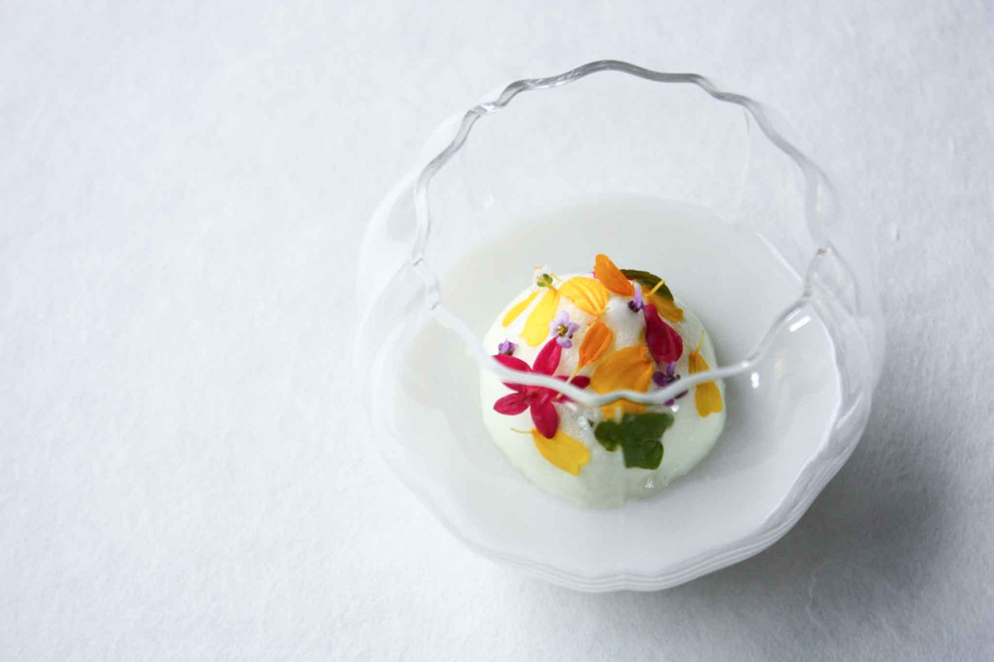TSUBAKI Glass